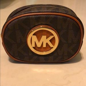 Small Leather Accessory Michael Kors